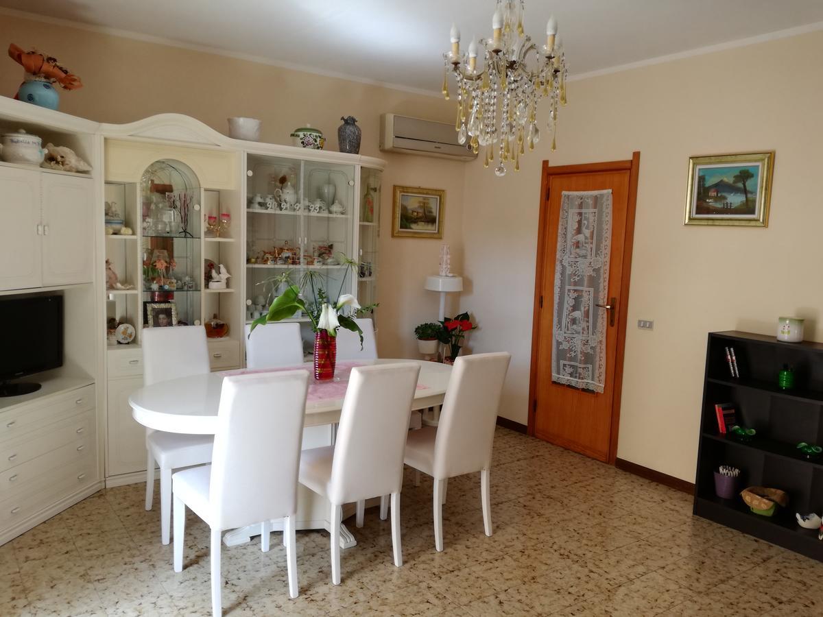 אלגהרו Appartamento Mosas מראה חיצוני תמונה